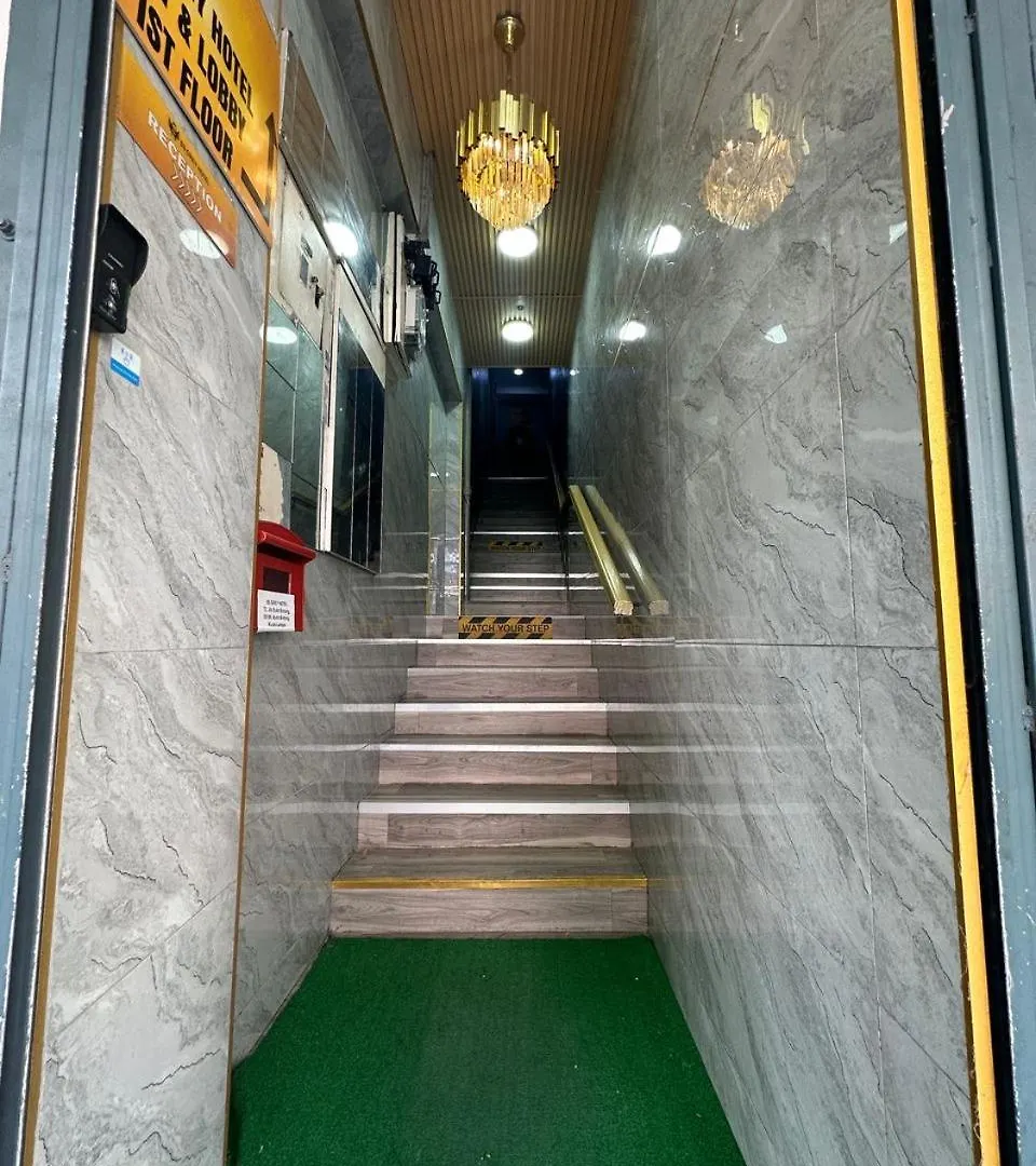 Ss Grey Hotel 2 쿠알라룸푸르