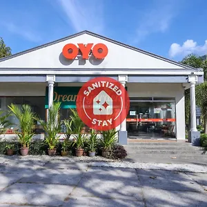 Hotel Oyo 89679 Dream Garden